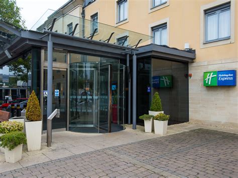 holiday inn express bath|bath holiday inn express hotel.